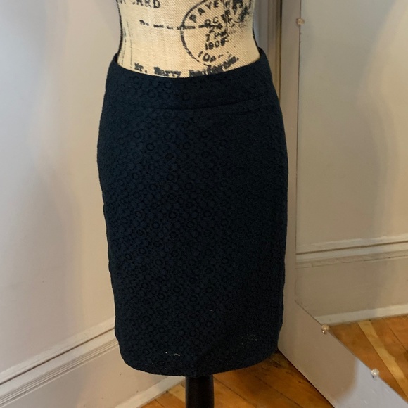 Banana Republic Dresses & Skirts - Banana Republic Black Eyelet Skirt